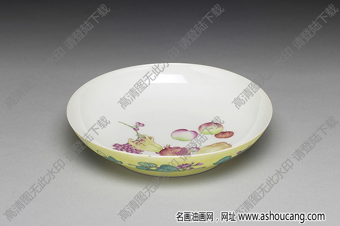 清乾隆六年 磁胎畫(huà)琺瑯錦上添花黃地四寸碟 高清大圖下載